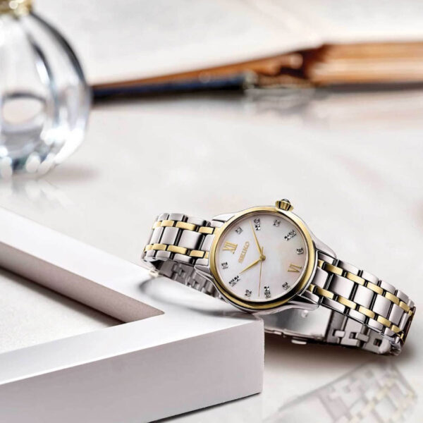 ساعت مچی زنانه سیکو SEIKO  مدل SRZ540P1