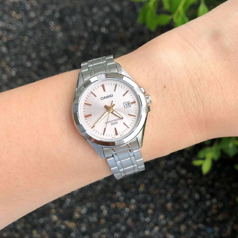 ساعت کاسیو Casio General زنانه مدل LTP-1308D-2AVDF