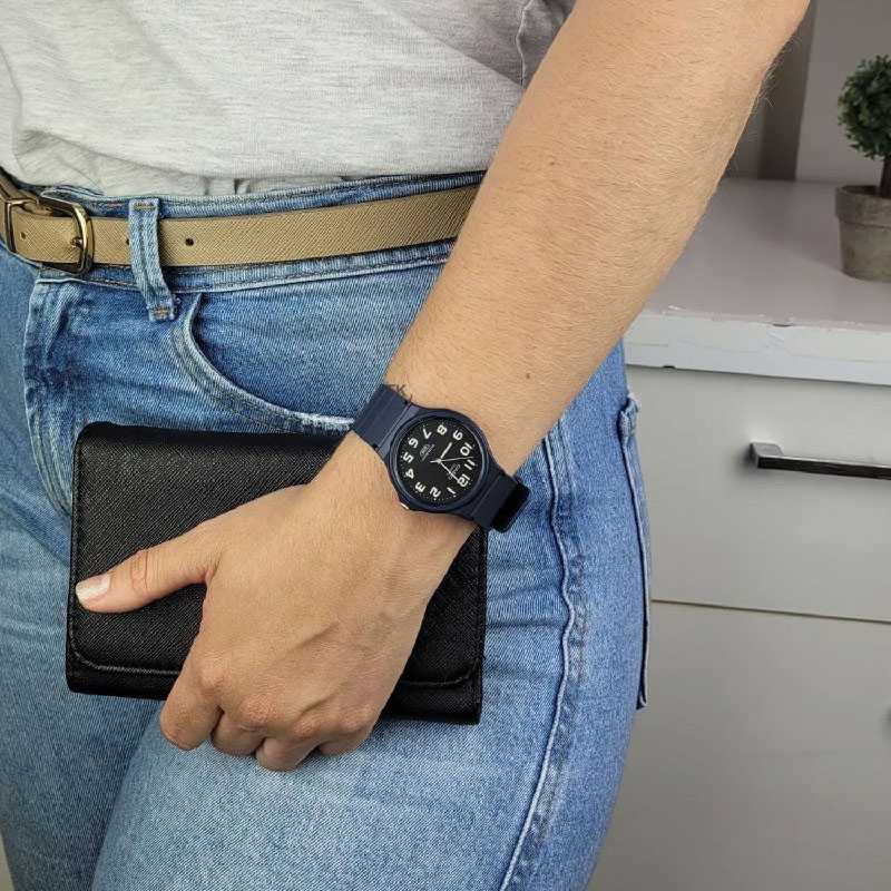 ساعت کاسیو Casio General یونیسکس مدل MQ-24UC-2BDF