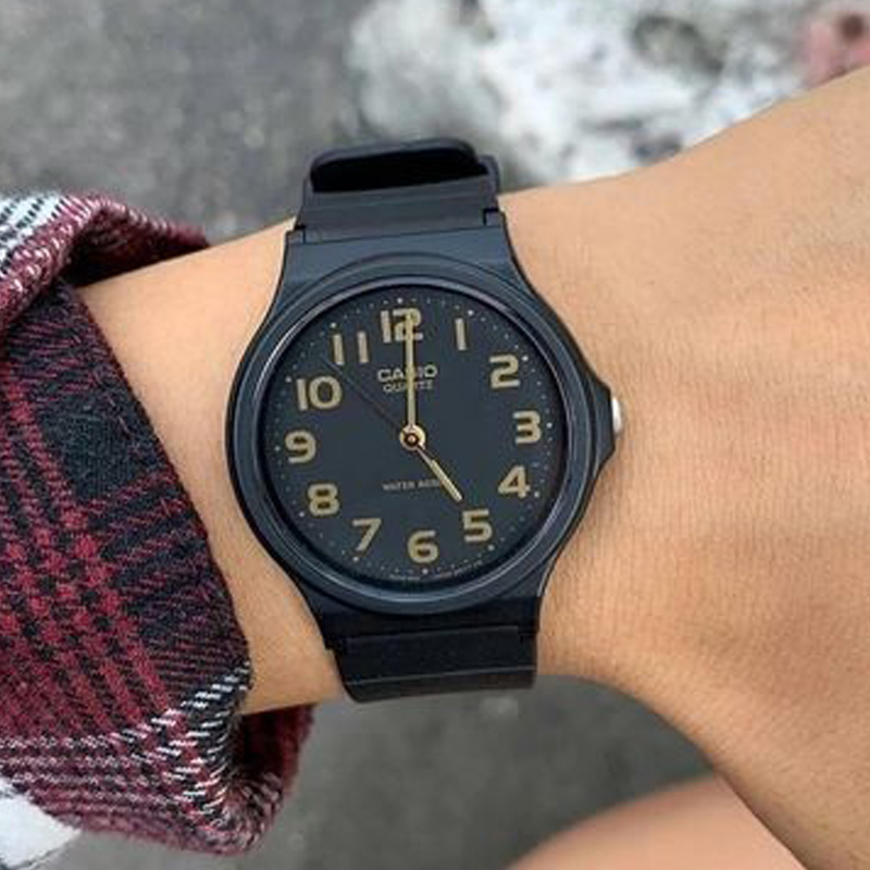 ساعت کاسیو Casio زنانه مدل MQ-24-1B2L