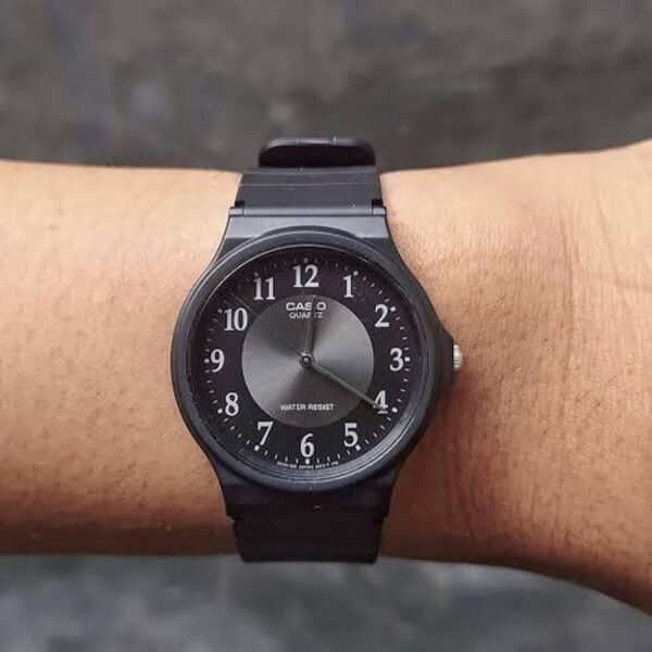 ساعت کاسیو Casio زنانه مدل MQ-24-1B3LDF